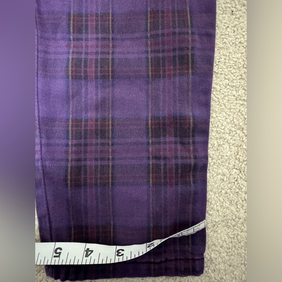 Puple & skull Urban Outfitters jeans - Picture 7 of 16